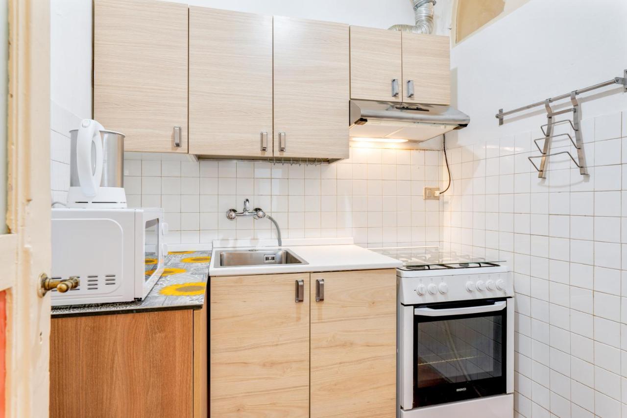 Dimora Fillungo - Affitti Brevi Italia Apartment Lucca Bagian luar foto